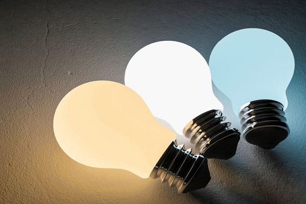 لامپ نور گرم یا سرد؟ راهنمای انتخاب بهترین نور برای خانه شما 1 معرفی لامپ نور گرم و نور سرد-شعاع لایت