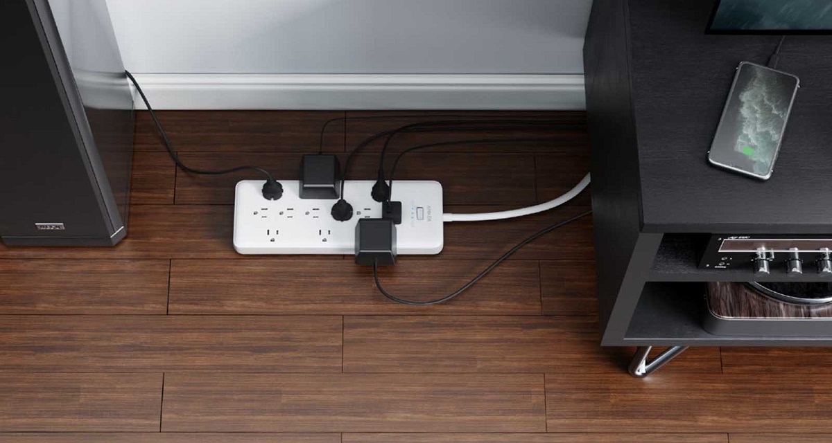 بهترین نوع محافظ برق بررسی ویژگی‌ها و معایب-شعاع لایت